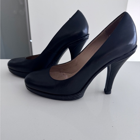 Michael by Michael Kors black heels - Picture 6 of 7